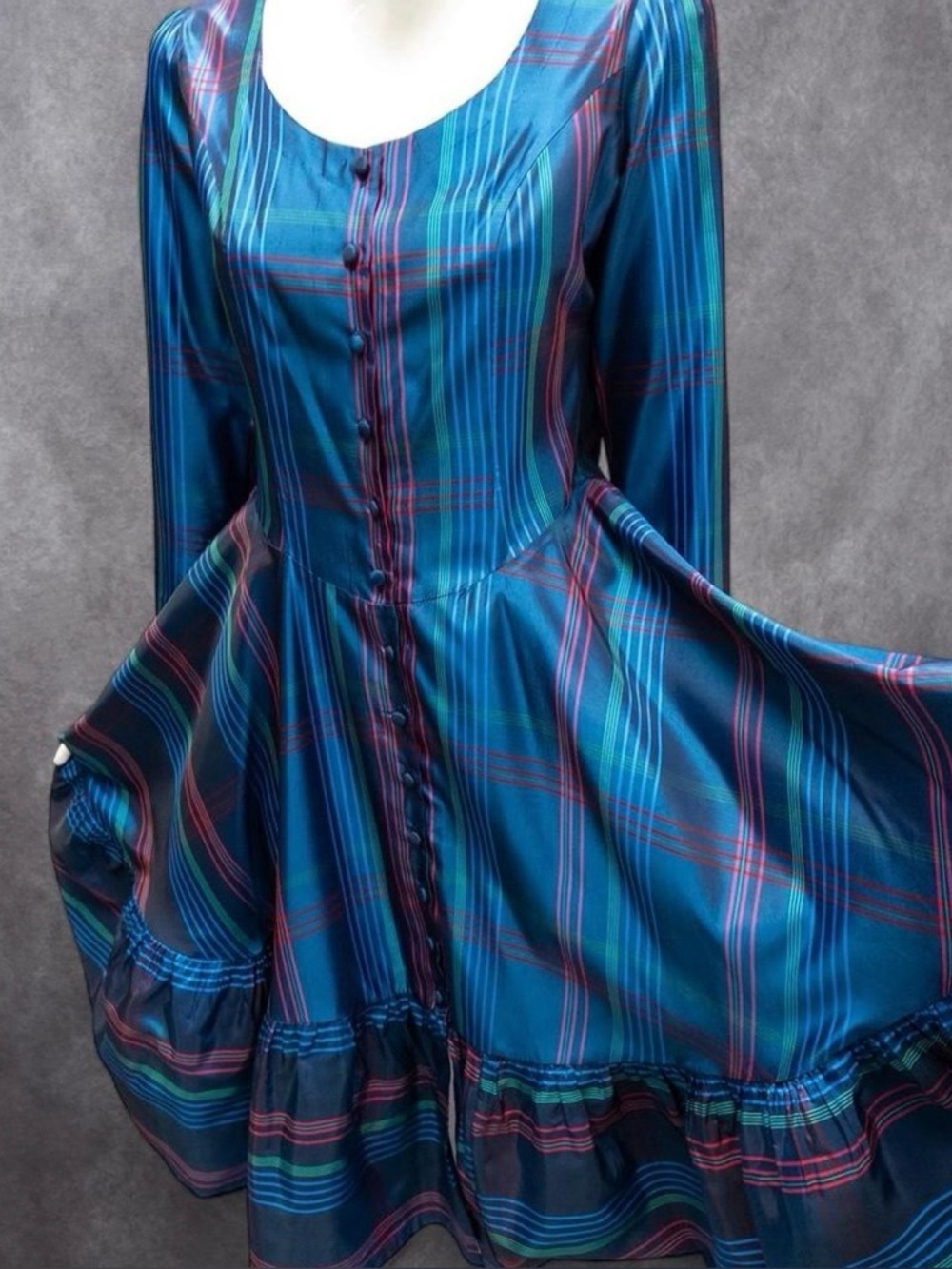 Vtg Tracye Valliee de Santa Fe‎ Blue Plaid Taffeta Midi Dress Ruffle Hem